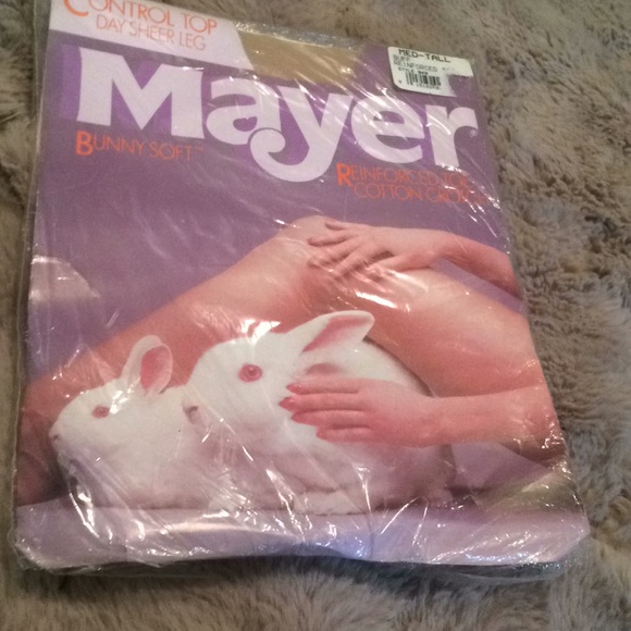 Pantyhose - Picture 1 of 4